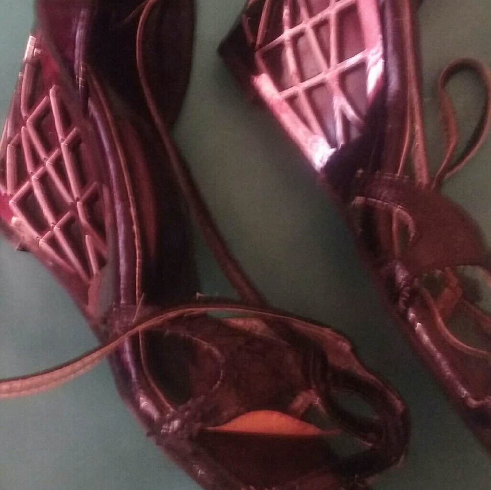 Shoes - Picture 2 of 2